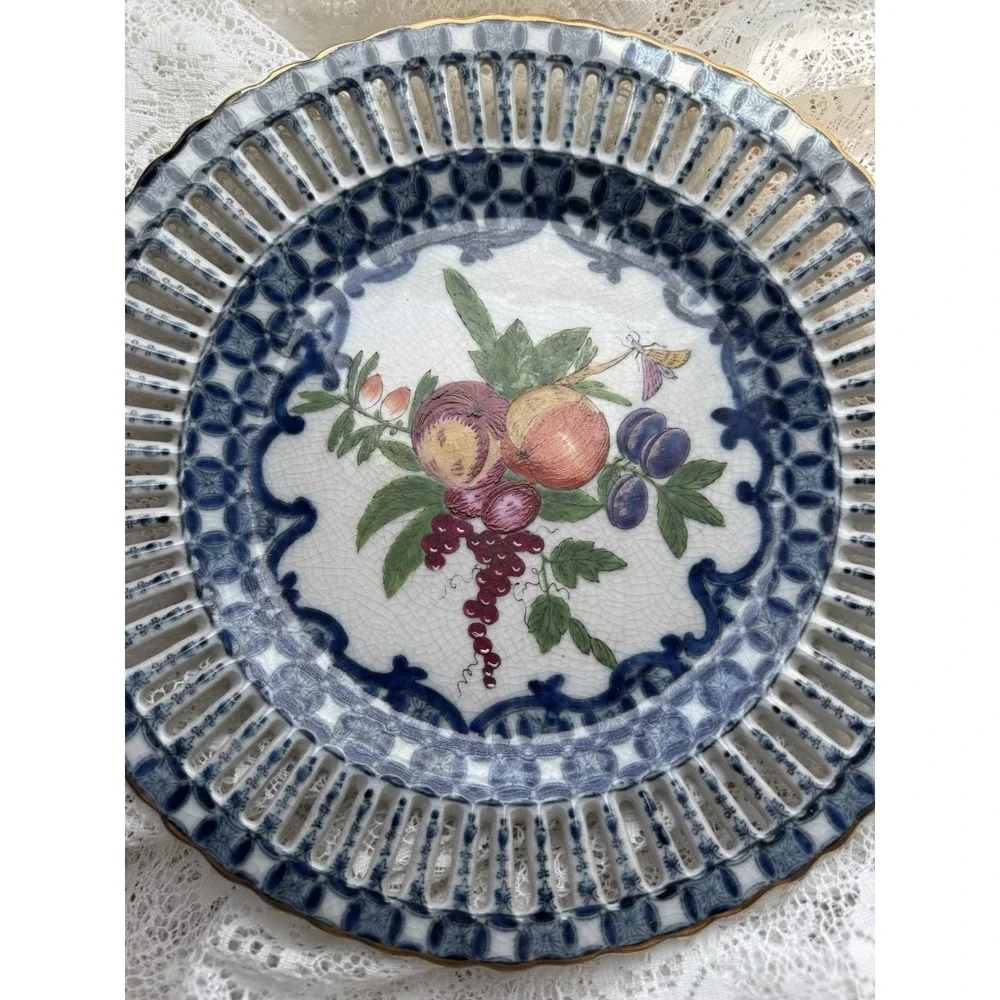 1890s United Wilson Fruit - Blue & White Porcelain Plate Wall Hanging Antique‎